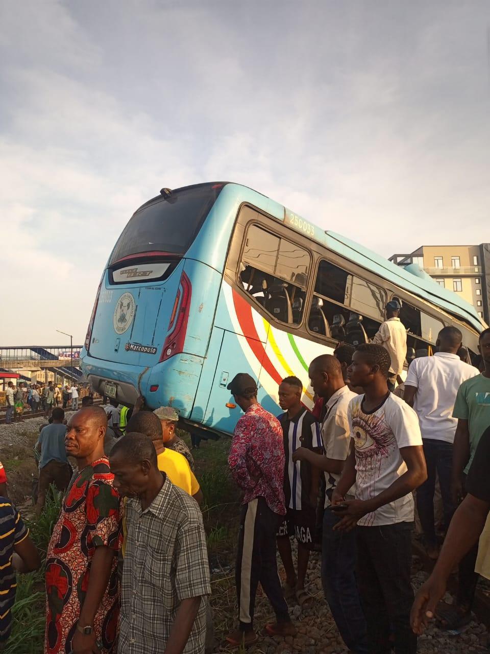 Train smashes a Lagos State Government worker bus with registration number 04A- 48LA